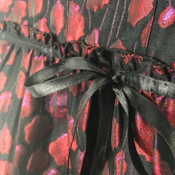 Chelsea & Violet Metallica Floral Dress - Picture 8 of 15